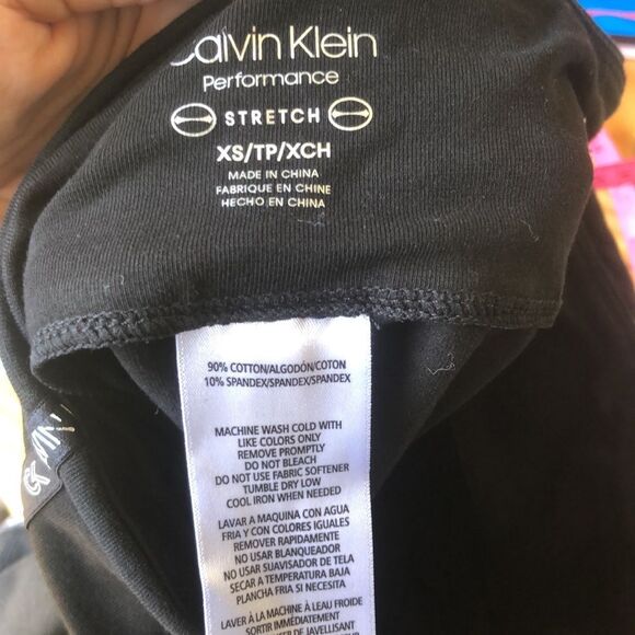 290. Calvin Klein biker shorts with pockets size XS - Picture 4 of 4